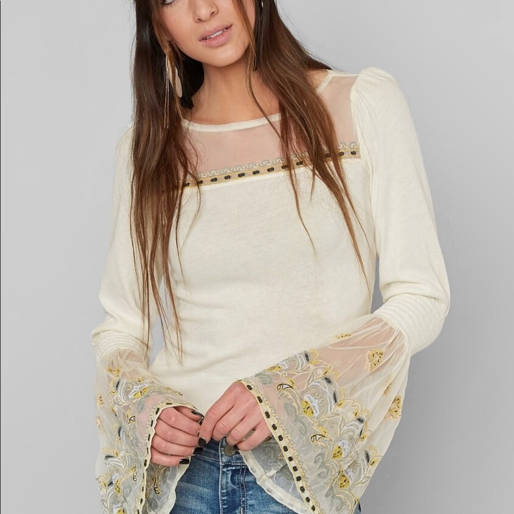 ❤️SOLD❤️Free People Embroidered Top Women’s Shirt - Picture 1 of 5